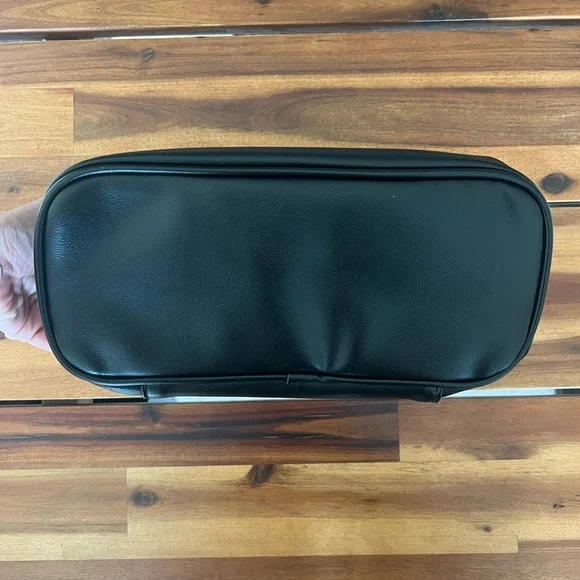 Rado Black Toiletry Bag with Zipper Closure - Picture 7 of 8